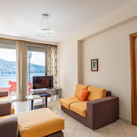 Solmare * Sarandë